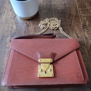 Louis Vuitton Crossbody